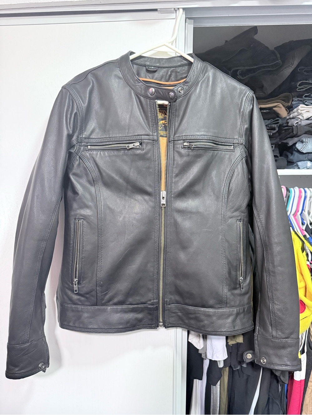 Men's Black Leather Zip-Front Bomber Jacket